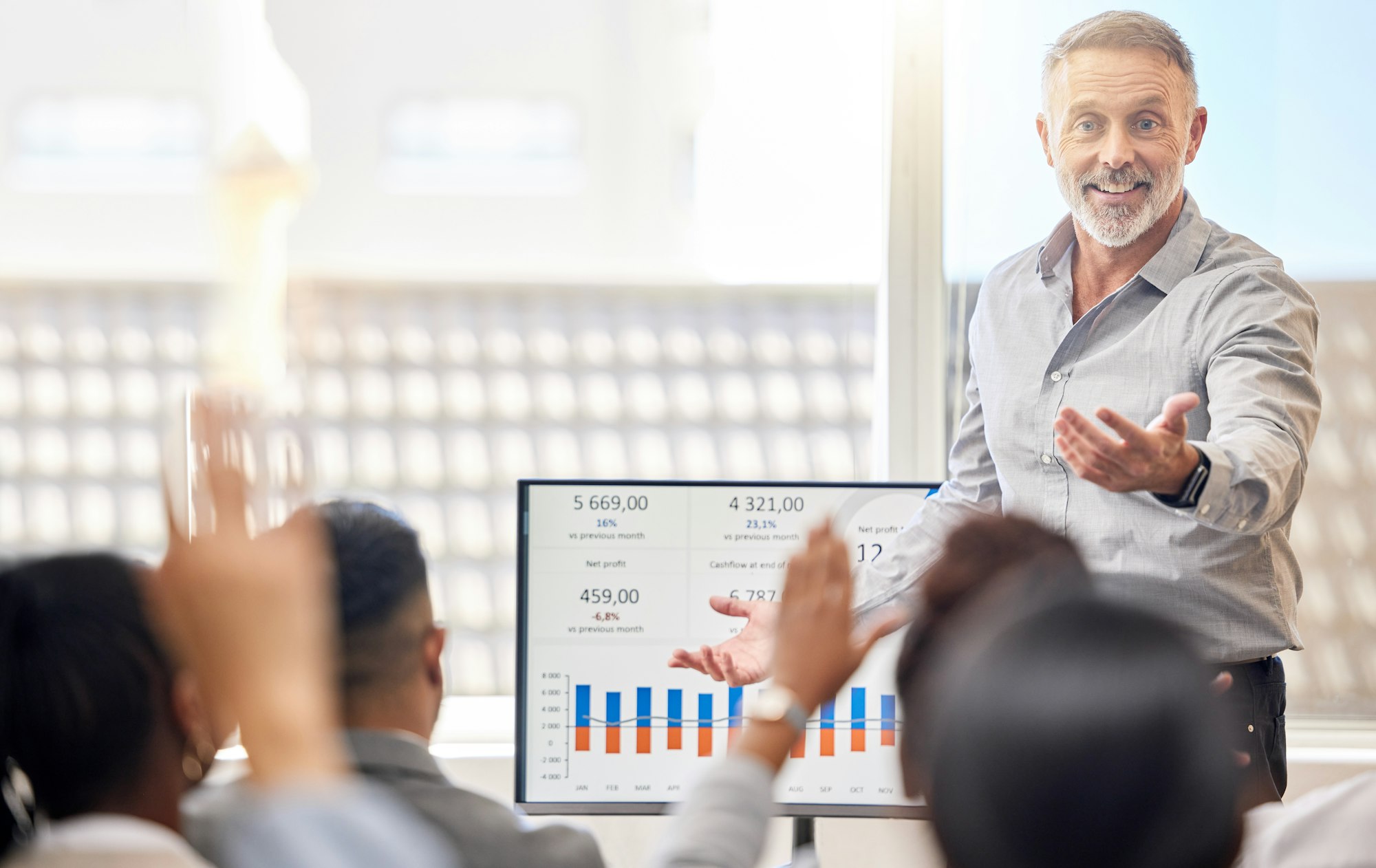 Comparing ServiceNow-Strategic-PM to Microsoft-PM Comparing ServiceNow-Strategic-PM to Microsoft-PM Presentation of Strategies and Decisions versus management of timelines and deliverables.