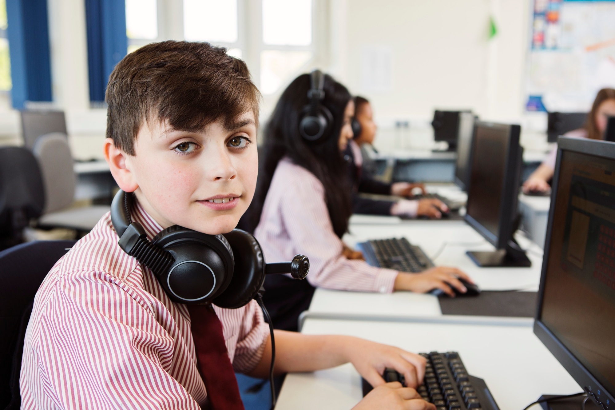 Youth Future IT Roadmap Youth Future IT Roadmap clearly demonstrates how early IT preparation beginning in high school becomes an education and career essential. According to the World Economic Forum (2024), nearly 60% of workers worldwide require reskilling by 2027, and therefore, students who prepare early consistently gain the advantage.